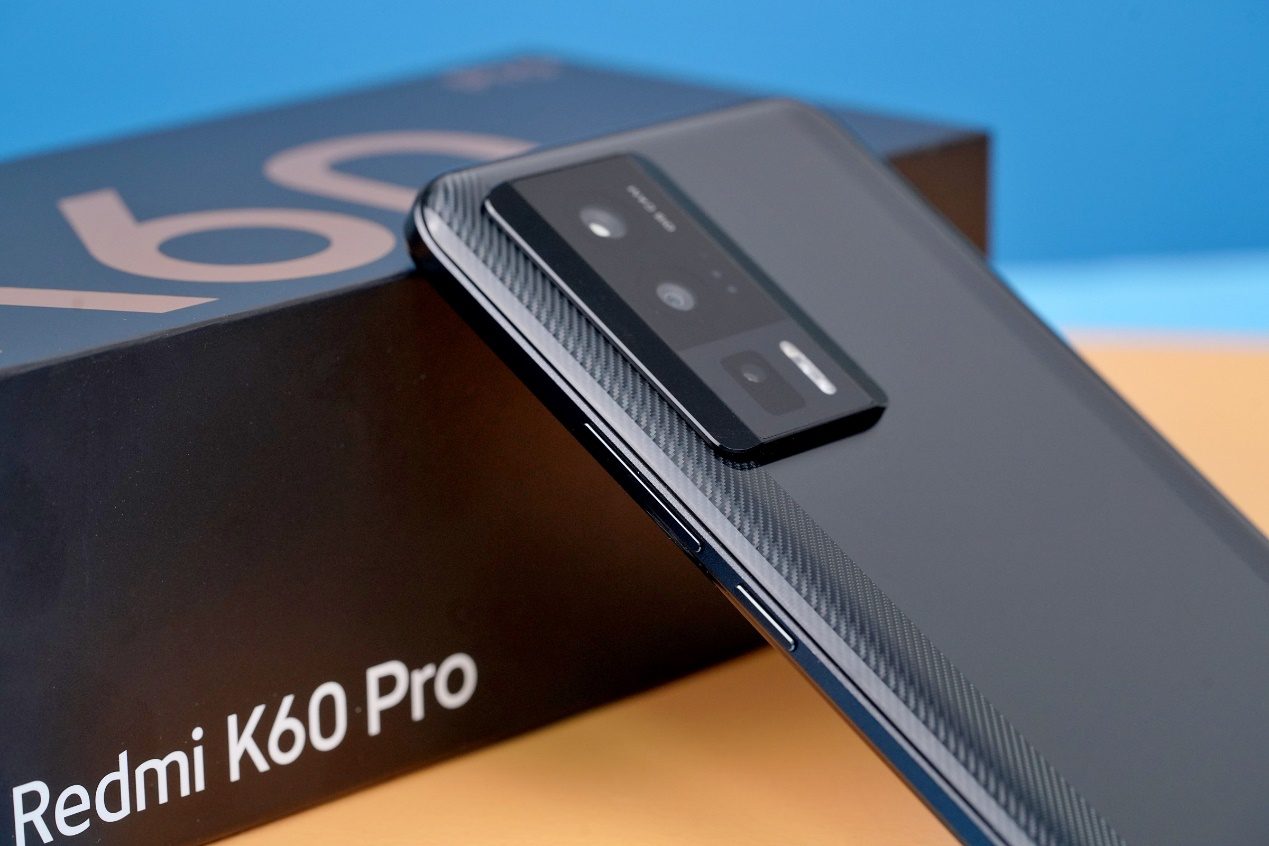 Redmi K60 Pro показали на живых фото